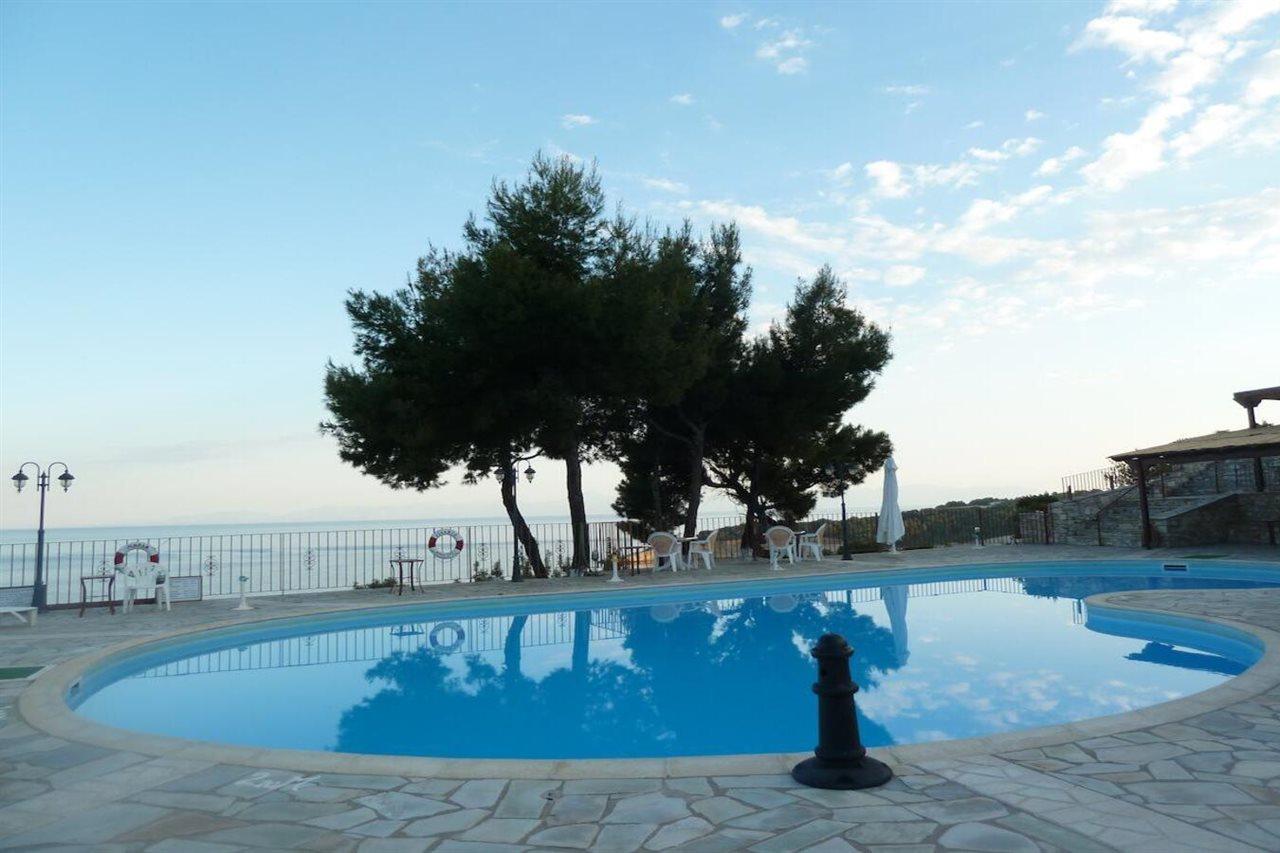 Milia Bay Hotel Apartments Экстерьер фото
