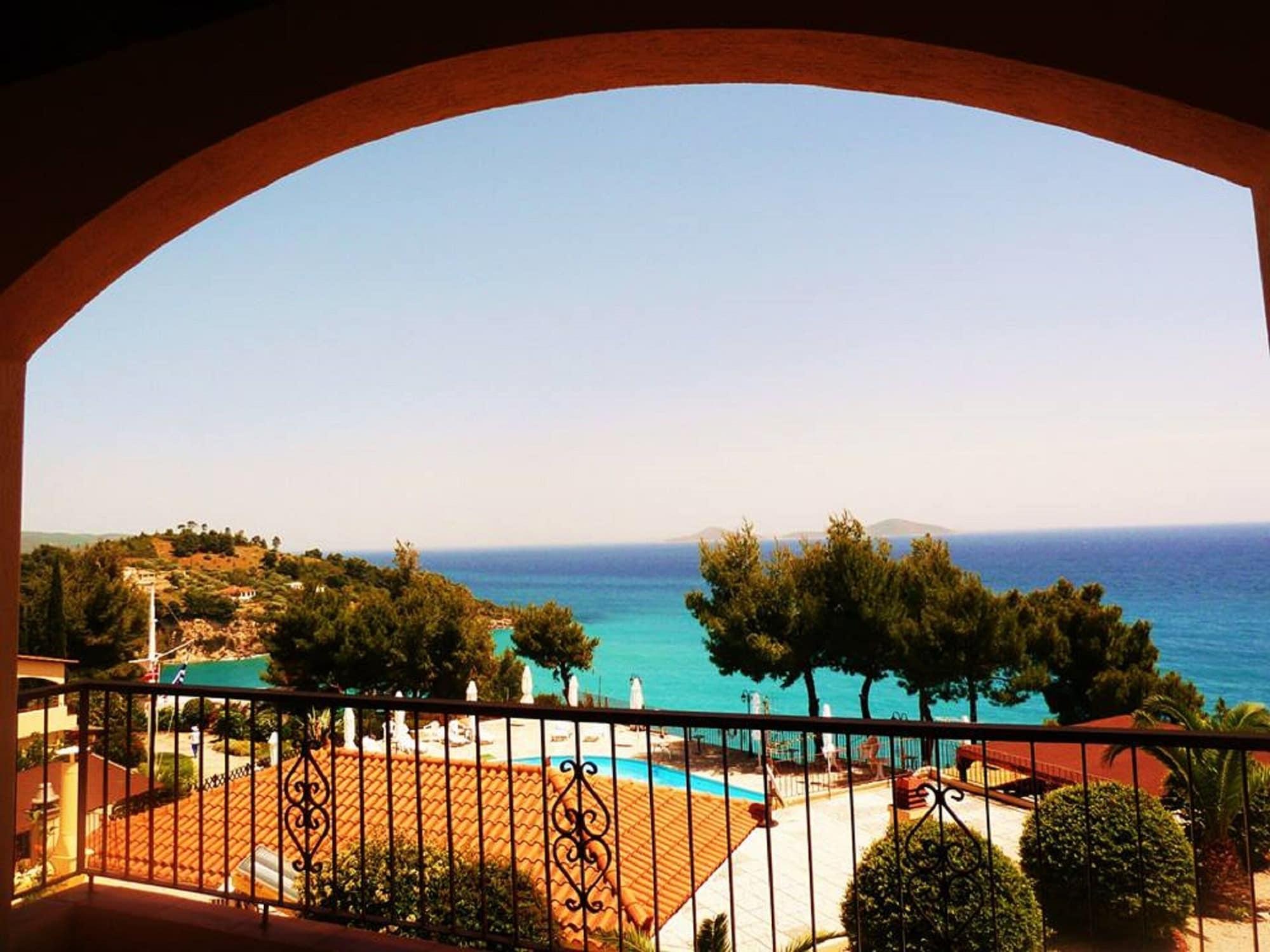 Milia Bay Hotel Apartments Экстерьер фото